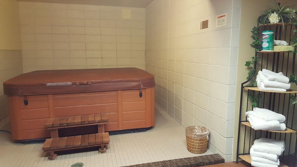 Senate Suites Extended Stay Hotel Topeka Kültér fotó