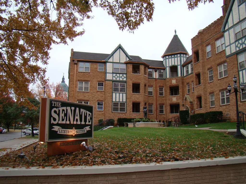 Senate Suites Extended Stay Hotel Topeka Kültér fotó
