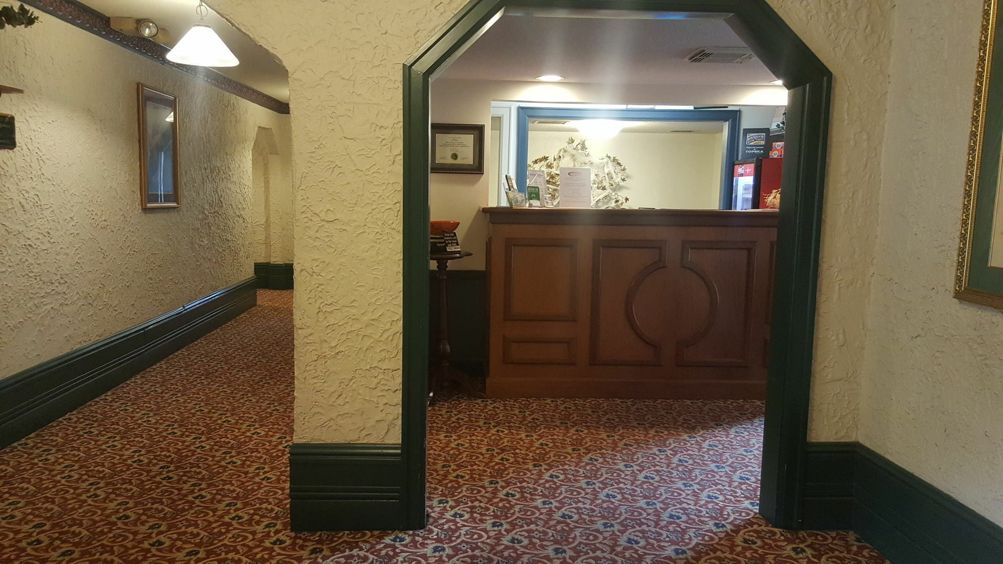 Senate Suites Extended Stay Hotel Topeka Kültér fotó